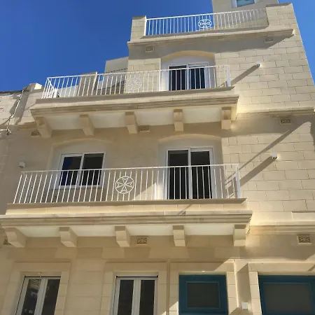 The Three Trees Apartman Sliema