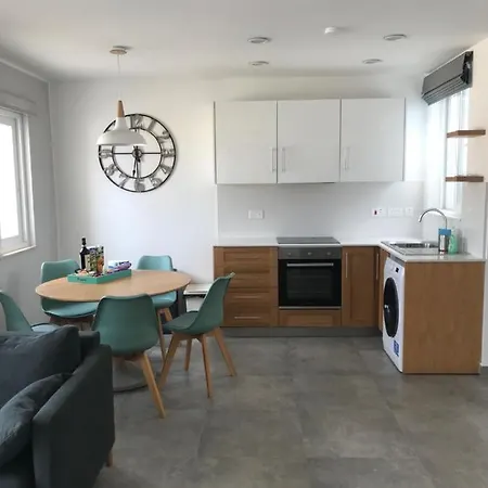 The Three Trees Apartment Sliema