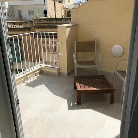 The Three Trees Apartment Sliema