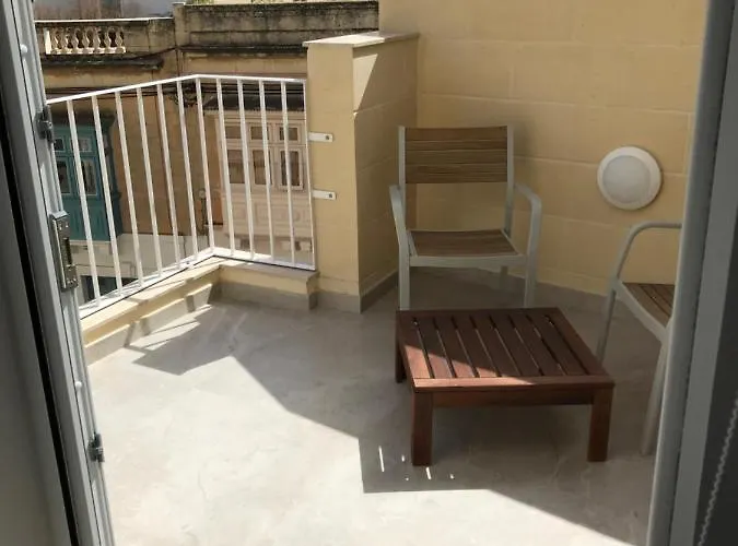 The Three Trees Apartament Sliema